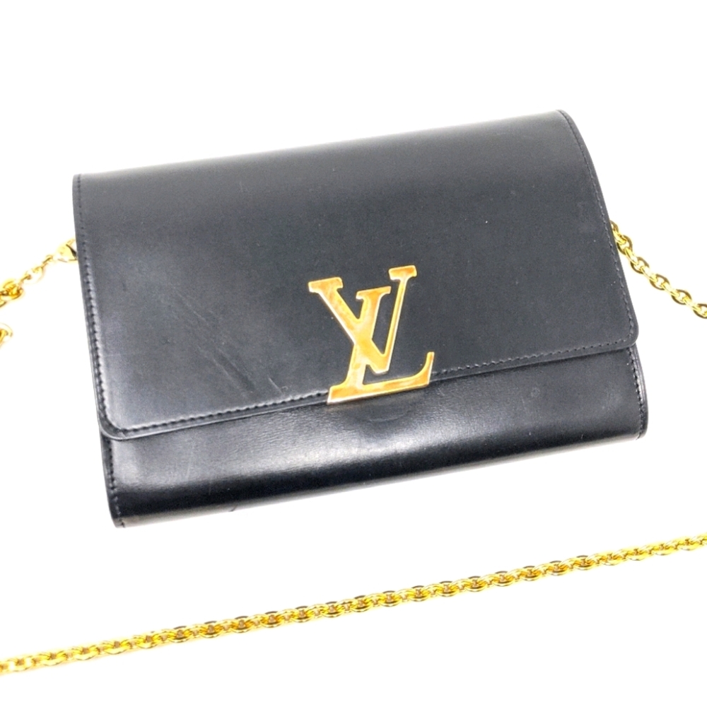 🎉HPx2🎉Louis Vuitton Louise GM Black LV More Pictures listing.